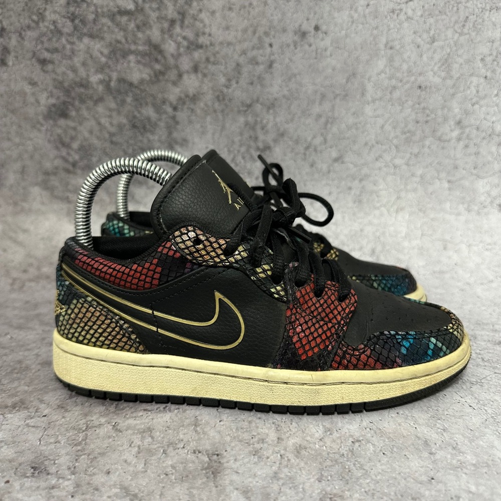 Nike Air Jordan 1 Low SE Kids 5.5 Black Multicolor Snakeskin CW5580-001 Gold